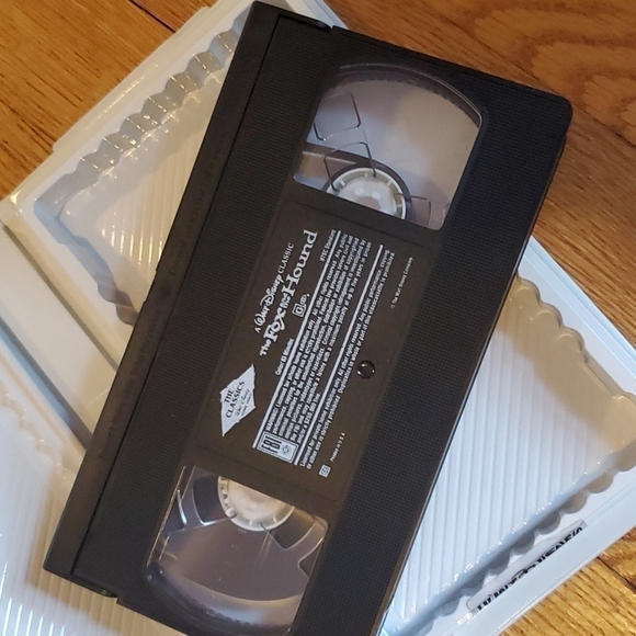 RARE Black Diamond Edition The Fox and the Hound VHS Tape Walt Disney VHS #2041 - Picture 6 of 7